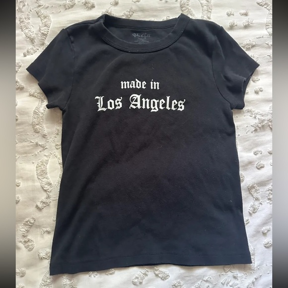 Brandy Melville Tops - brandy melville top